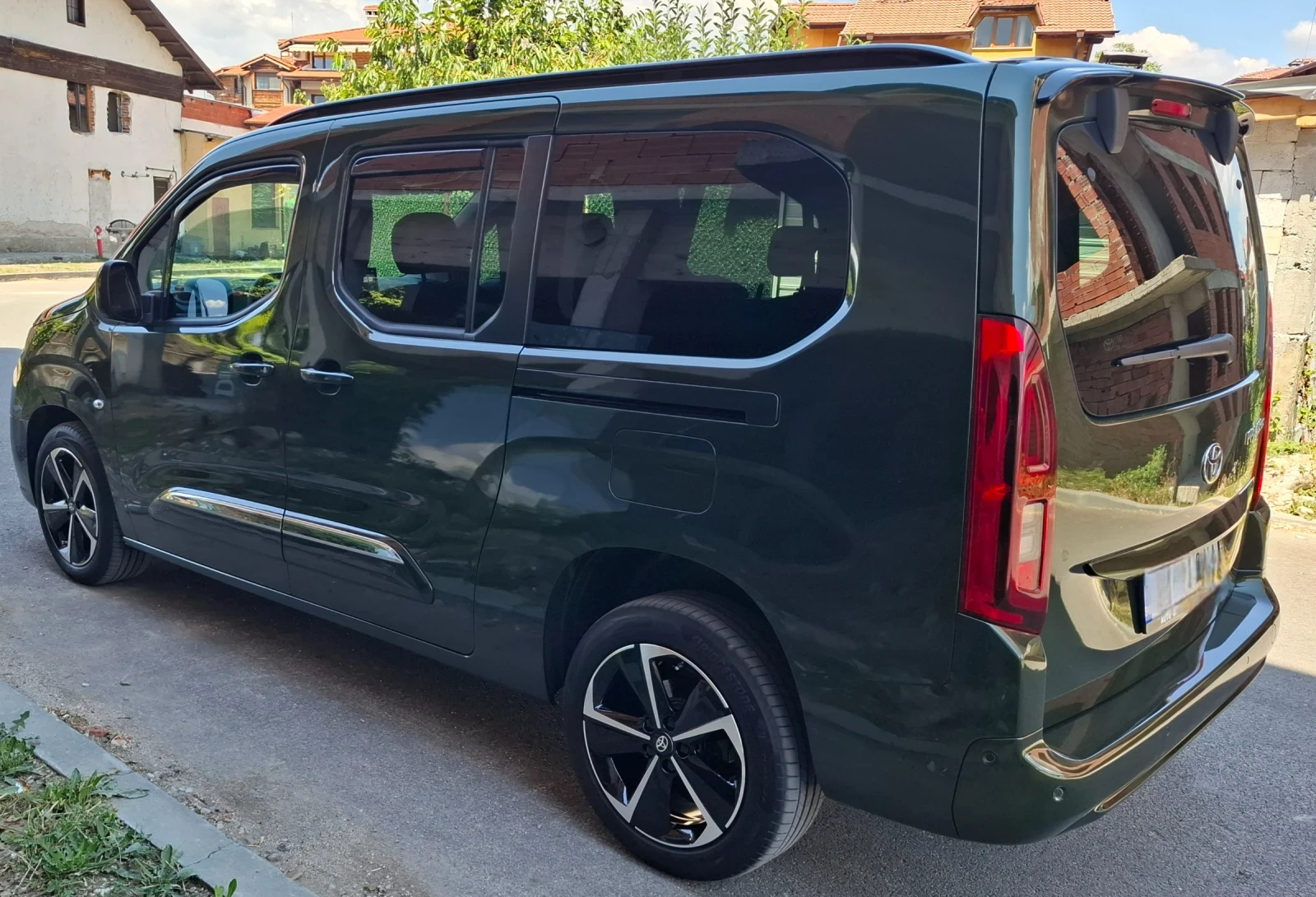 Toyota Proace City Verso 1.5  6+ 1 -Luxury, снимка 5 - Автомобили и джипове - 56115791