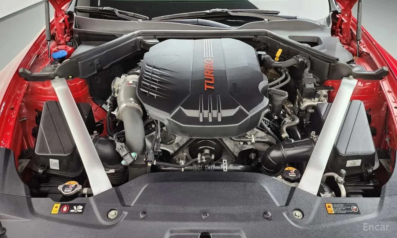 Kia Stinger * 3.3 GT Masters Turbo Package * Обдухване * Пано , снимка 16 - Автомобили и джипове - 56195841