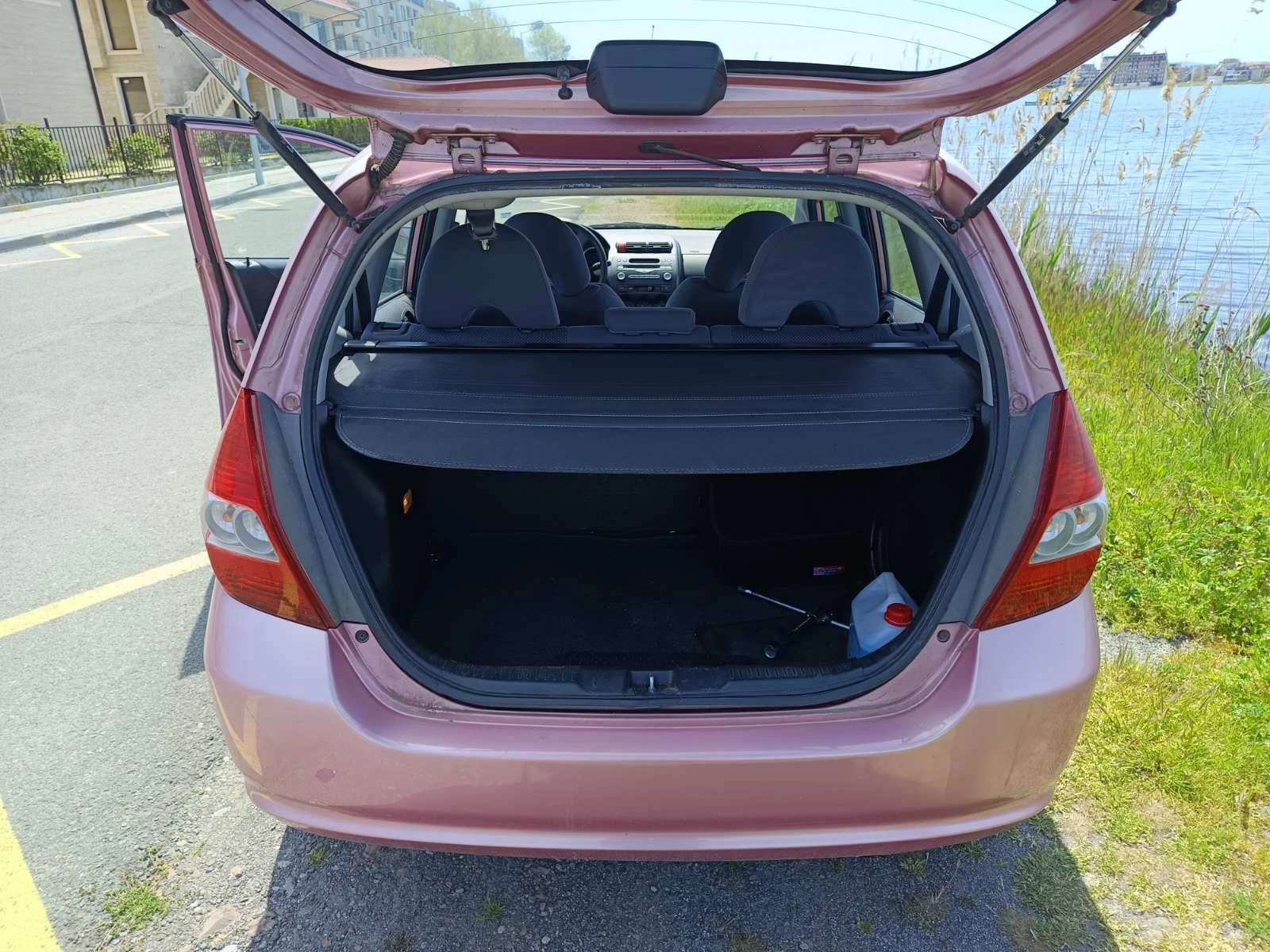 Honda Jazz 1.4i, снимка 5 - Автомобили и джипове - 56662065