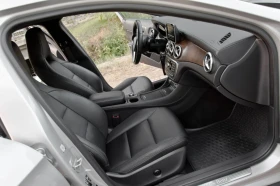 Mercedes-Benz GLA 220 4х4, снимка 11