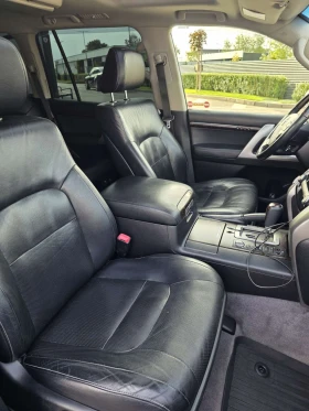 Toyota Land cruiser 200, снимка 12
