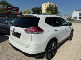     Nissan X-trail  44