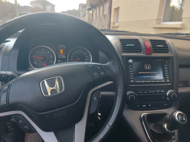 Honda Cr-v, снимка 4 - Автомобили и джипове - 48258645