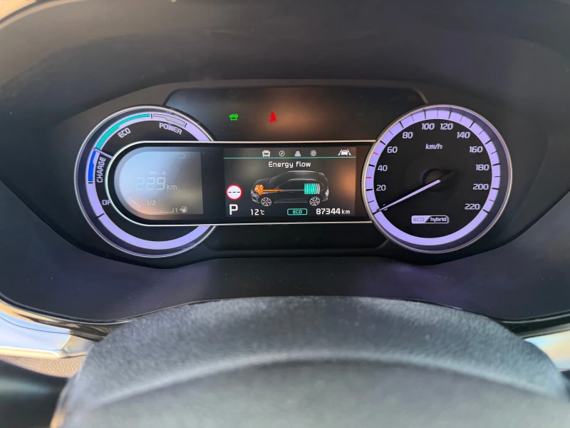 Kia Niro 1.6h 141к.с FULL 87000км.2020г., снимка 9 - Автомобили и джипове - 52645206