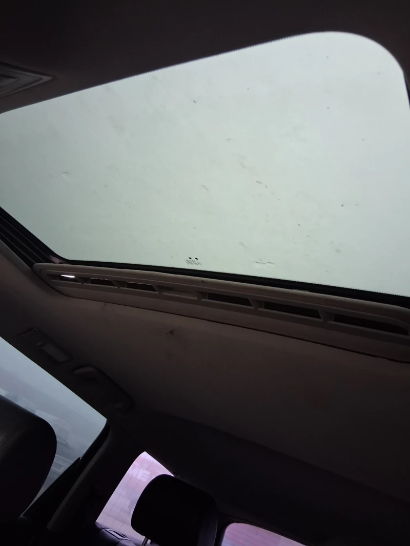 VW Touareg 3.0 TDI R-Line, снимка 7 - Автомобили и джипове - 52898022