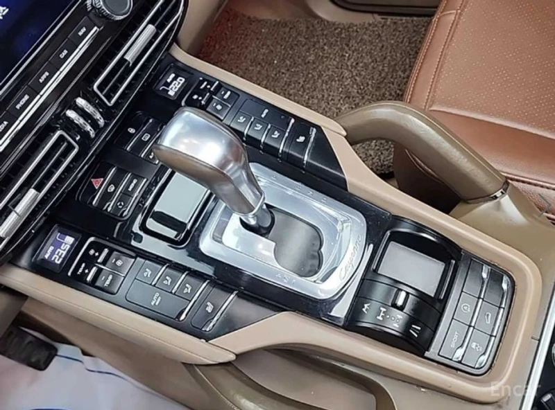 Porsche Cayenne, снимка 8 - Автомобили и джипове - 53014186