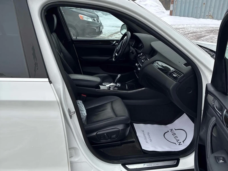 BMW X3 * xDrive28i * CARFAX * БЕЗ ПЪРВОНАЧАЛНА ВНОСКА, снимка 10 - Автомобили и джипове - 53031307