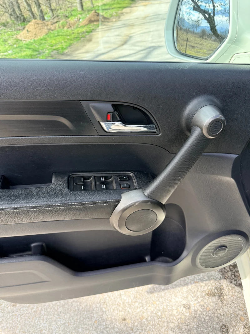 Honda Cr-v 2.2 MUGEN-FACELIFT, снимка 11 - Автомобили и джипове - 53399665