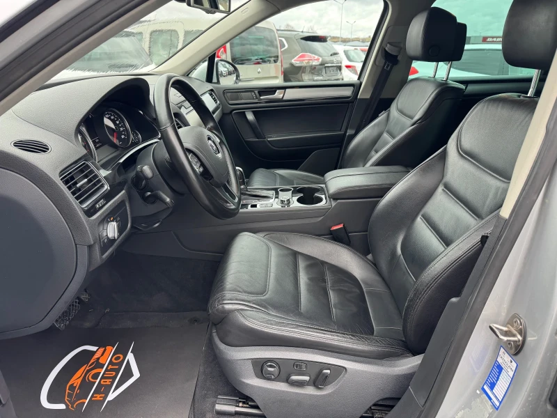 VW Touareg 3.0 TDi / LED / Navi , снимка 5 - Автомобили и джипове - 53418197