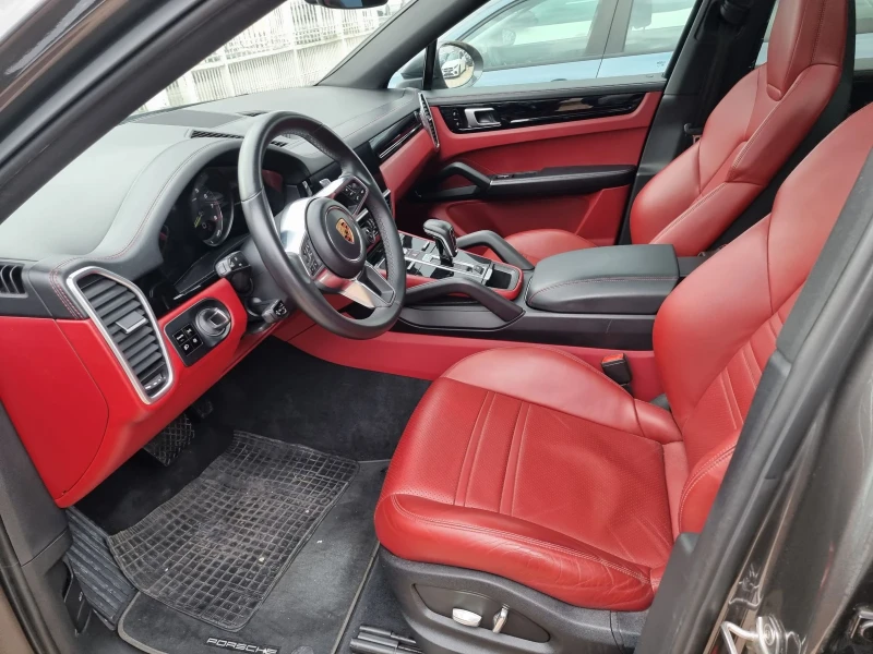 Porsche Cayenne  E-Hybrid, снимка 9 - Автомобили и джипове - 53504359