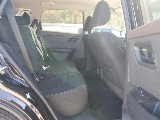 Nissan Rogue 1.5L 3 Front-wheel Drive, снимка 4 - Автомобили и джипове - 53650266