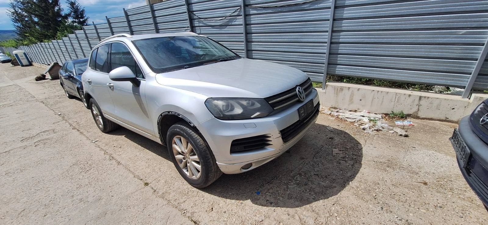 VW Touareg 3.0tdi-239ks-2011god - изображение 2