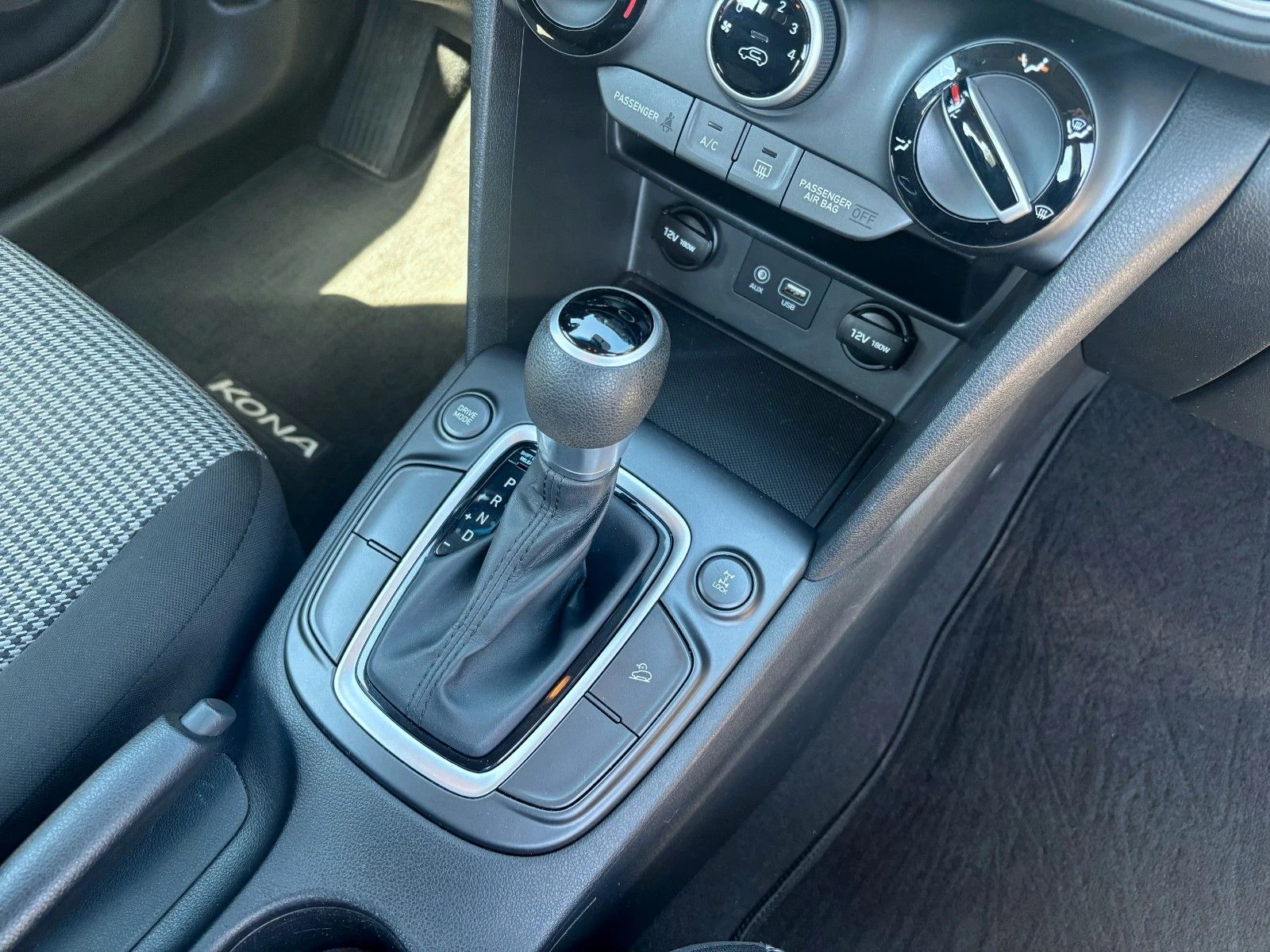 Hyundai Kona 2.0   44 | Mobile.bg   12