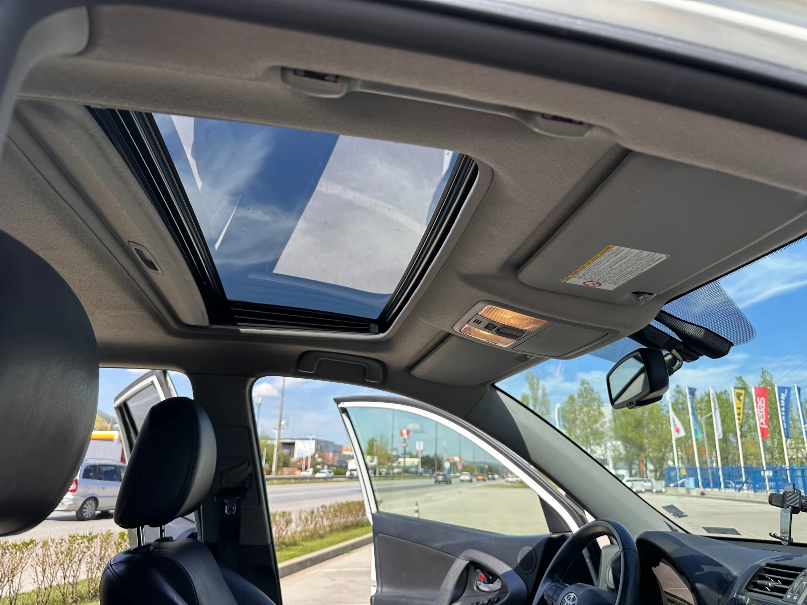 Toyota Rav4 2.2 D-4D - изображение 7
