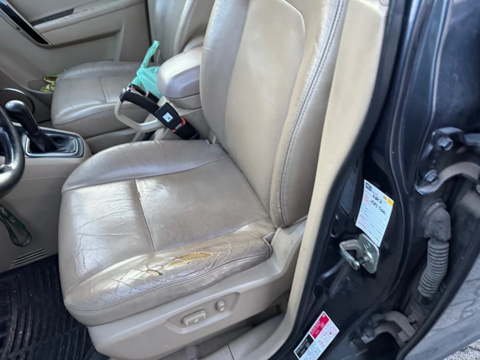Chevrolet Captiva 2.0 д 4* 4 - изображение 8