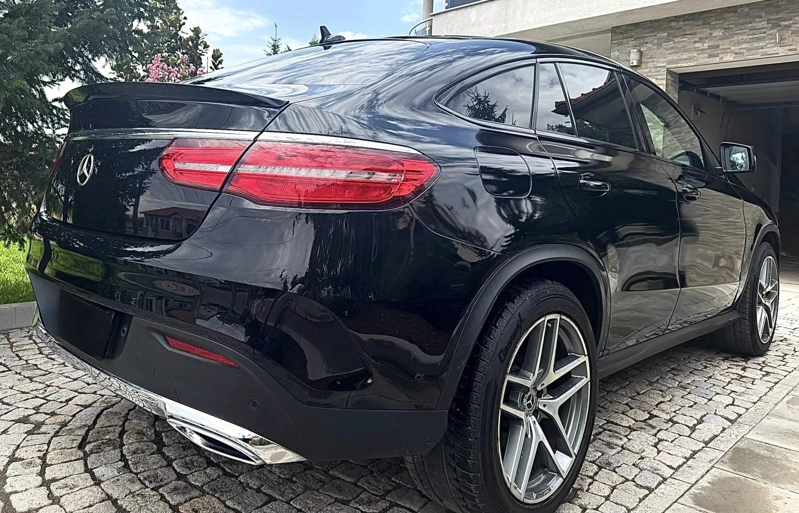 Mercedes-Benz GLE 350 GLE 350CDI 4MATIC AMG LINE - изображение 4