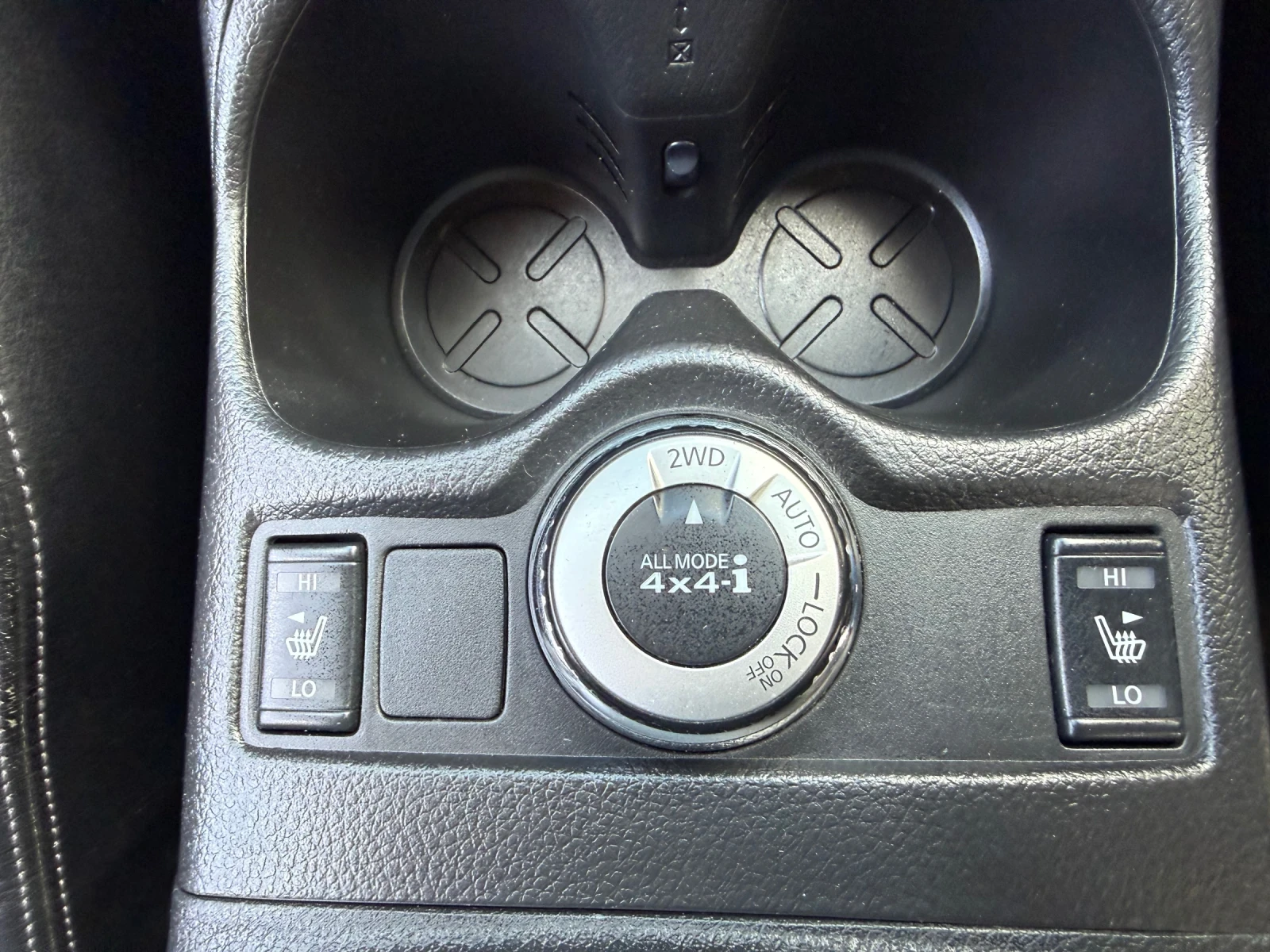 Nissan X-trail Дизел 4х4, снимка 15 - Автомобили и джипове - 51115745