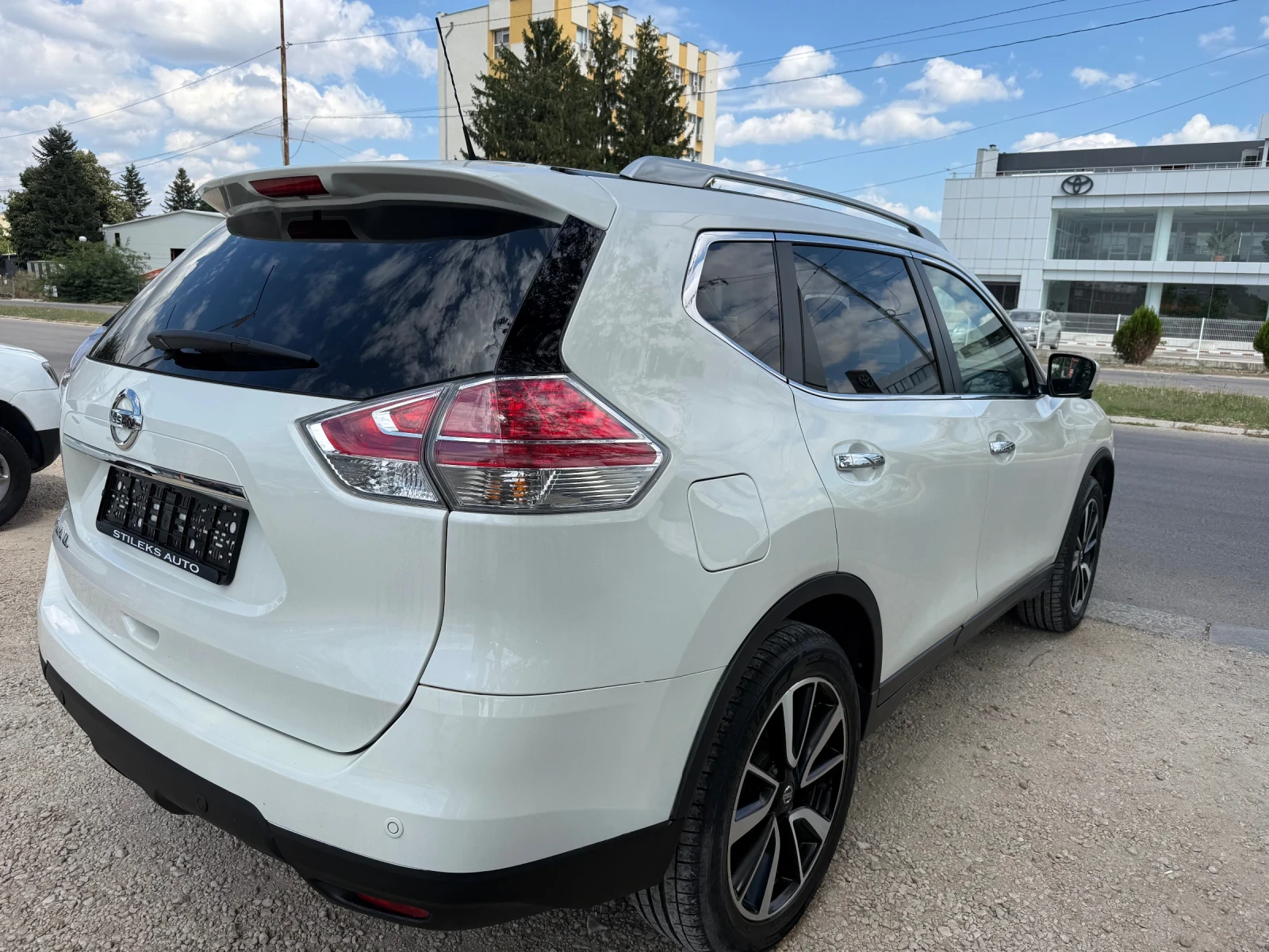 Nissan X-trail Дизел 4х4, снимка 6 - Автомобили и джипове - 51115745