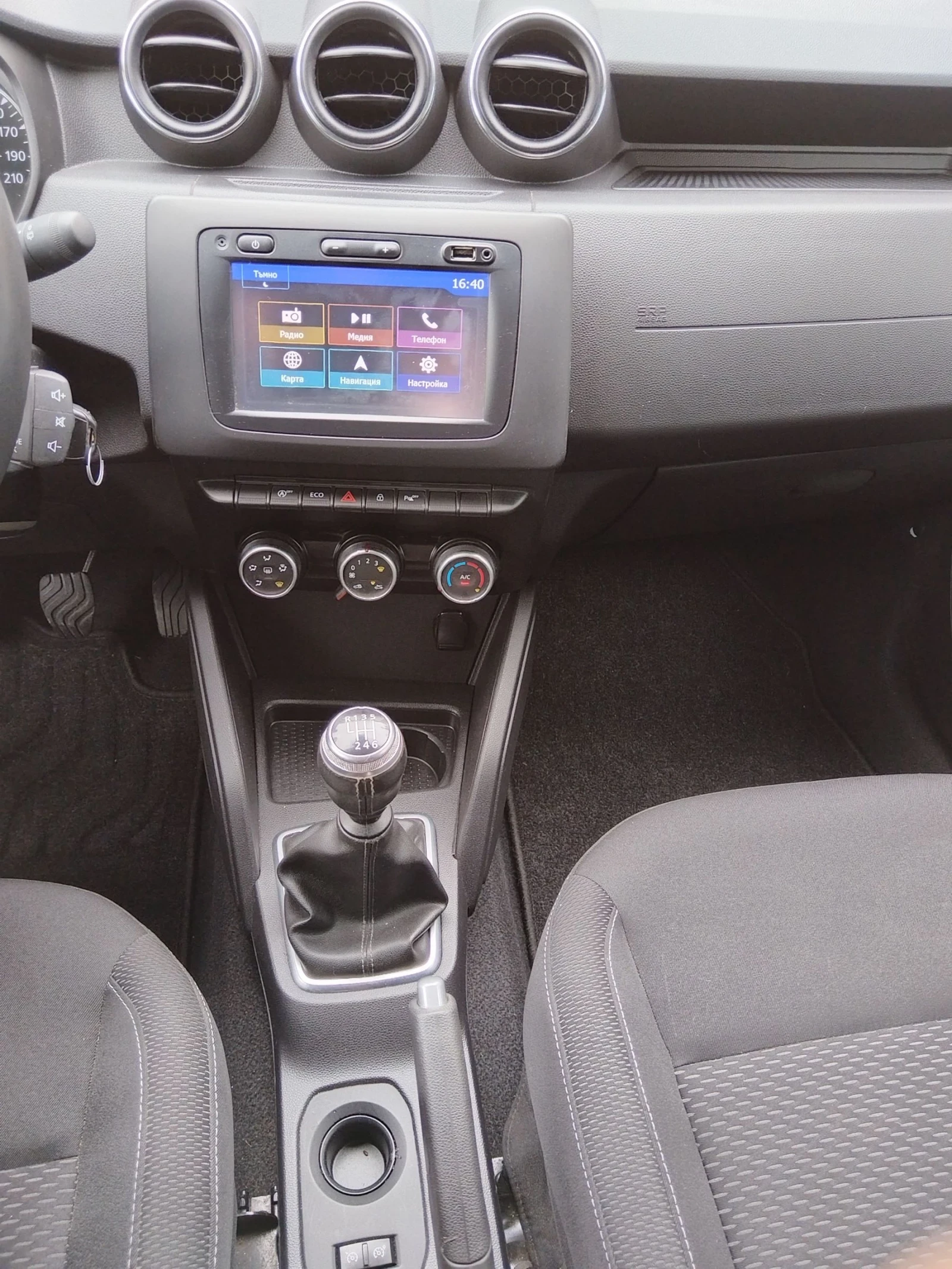Dacia Duster 1.5D. 6s.Ful ekstri  - изображение 10
