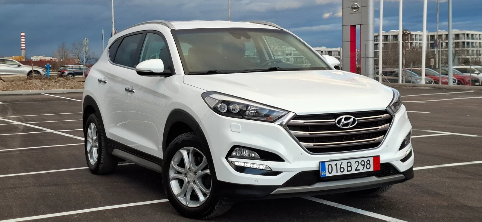 Hyundai Tucson 2.0 184kc Automat Line asist DistronicXenon Led | Mobile.bg � ����������� 1