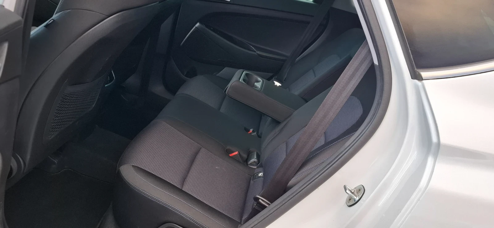 Hyundai Tucson 2.0 184kc Automat Line asist DistronicXenon Led | Mobile.bg � ����������� 14