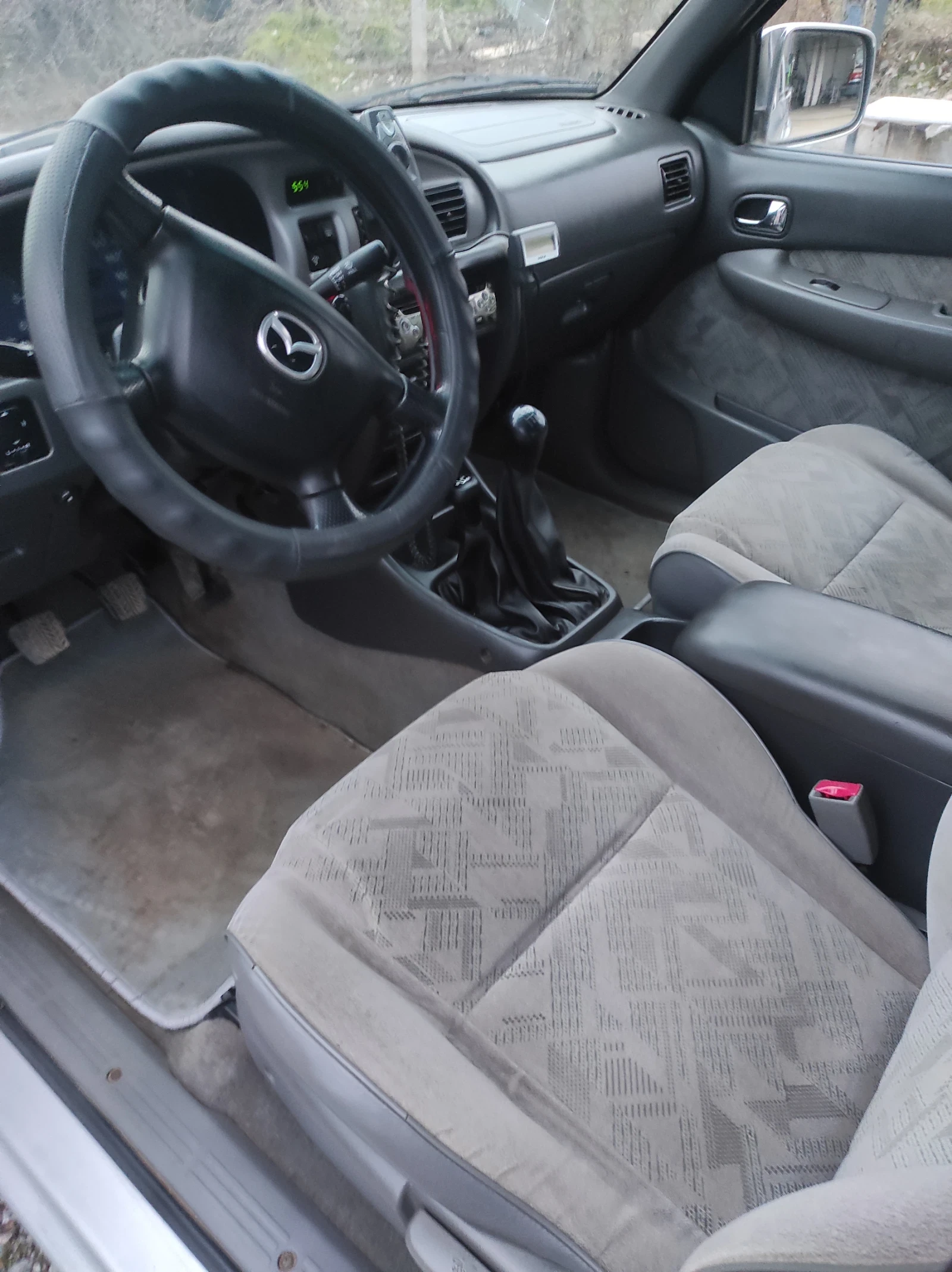 Mazda B2500 2, 5TDI, снимка 5 - Автомобили и джипове - 53802865