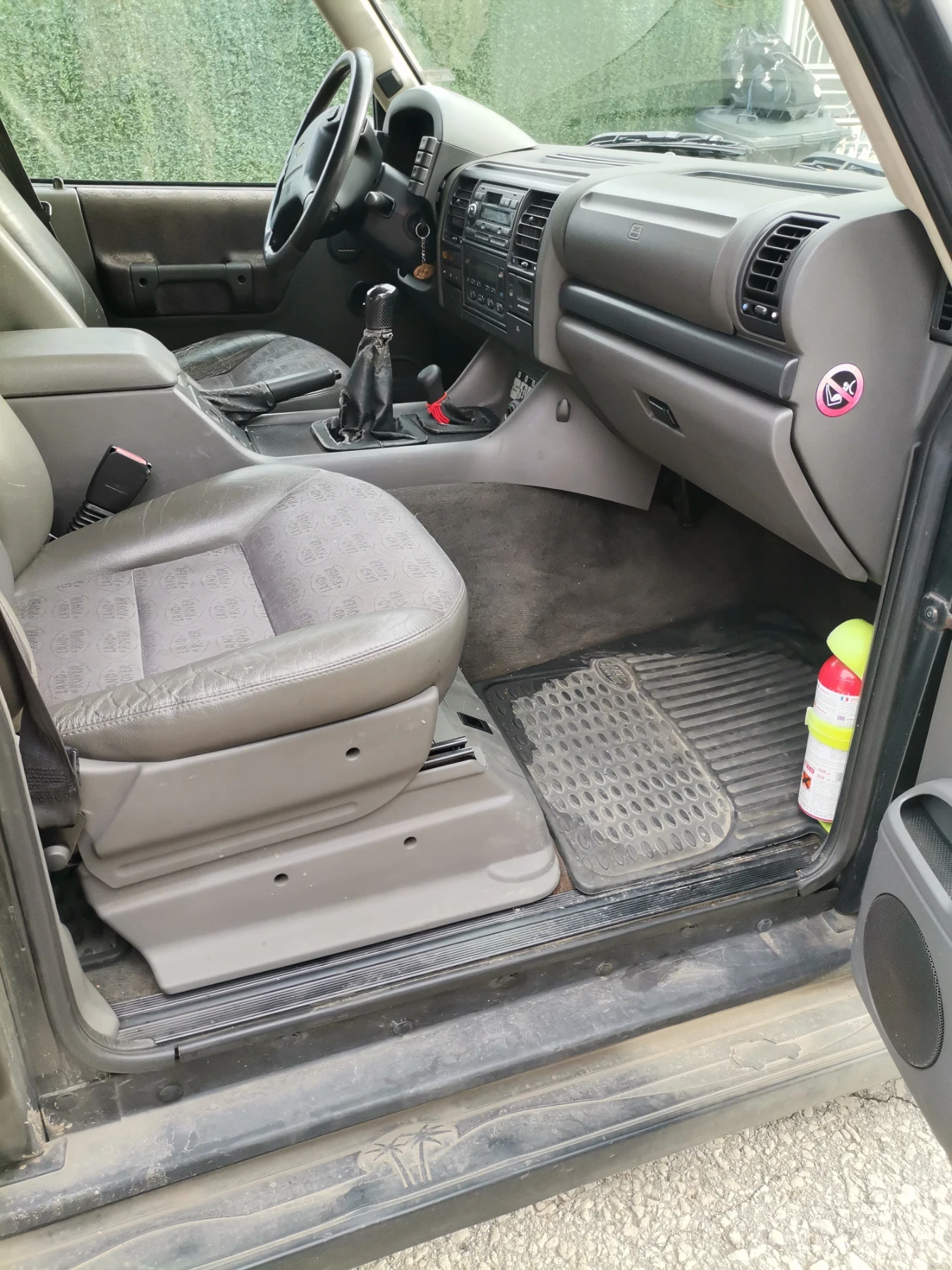 Land Rover Discovery, снимка 9 - Автомобили и джипове - 54160550