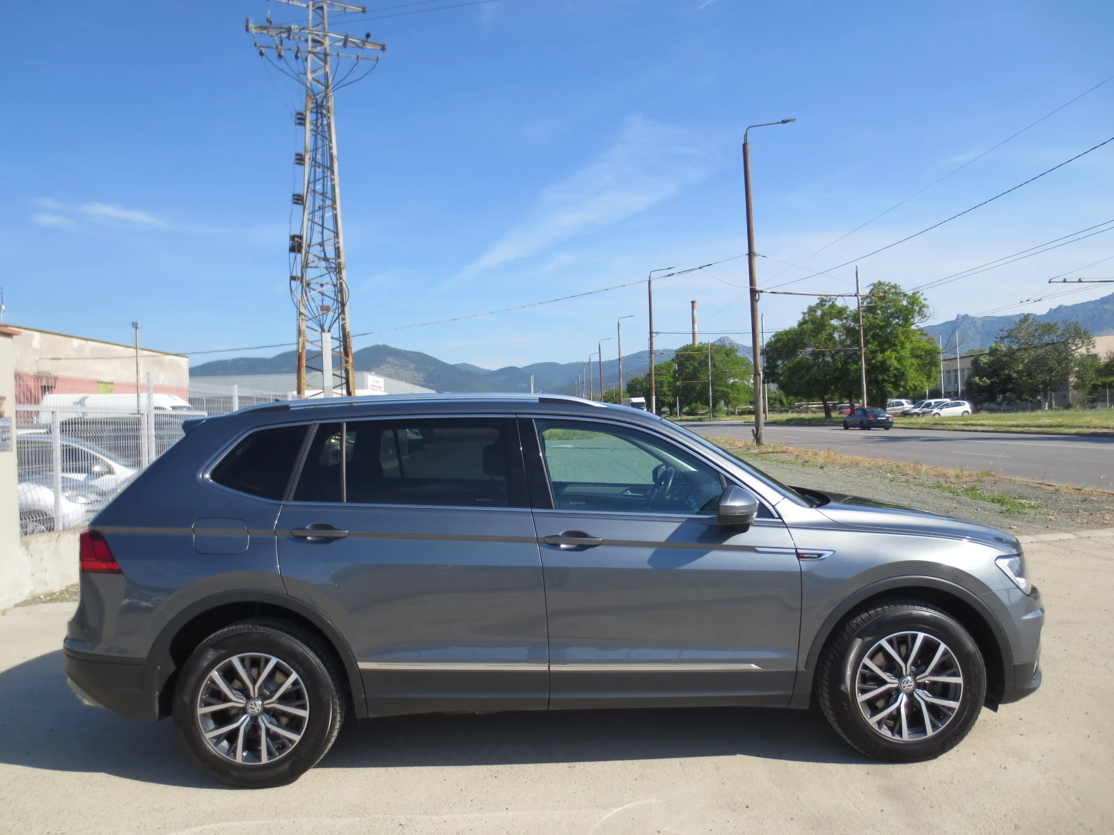 VW Tiguan Allspace 2.0TDI* DSG* 4-Motion* ALL SPACE* , снимка 4 - Автомобили и джипове - 54734387