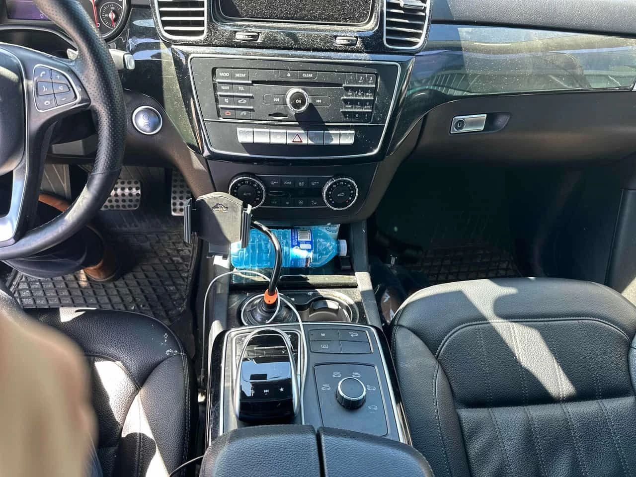 Mercedes-Benz GLE * 400 * АВТОКРЕДИТ БЕЗ ПЪРВОНАЧАЛНА ВНОСКА*       , снимка 9 - Автомобили и джипове - 54903407
