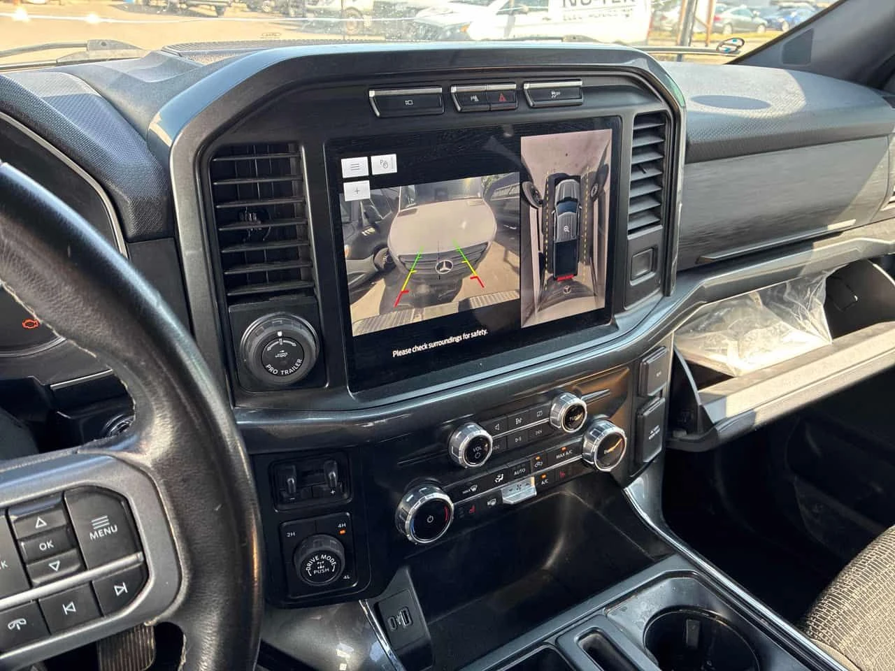 Ford F150 * 4WD SuperCrew Box * CARFAX * DISTRONIC * 360 * , снимка 9 - Автомобили и джипове - 55444935