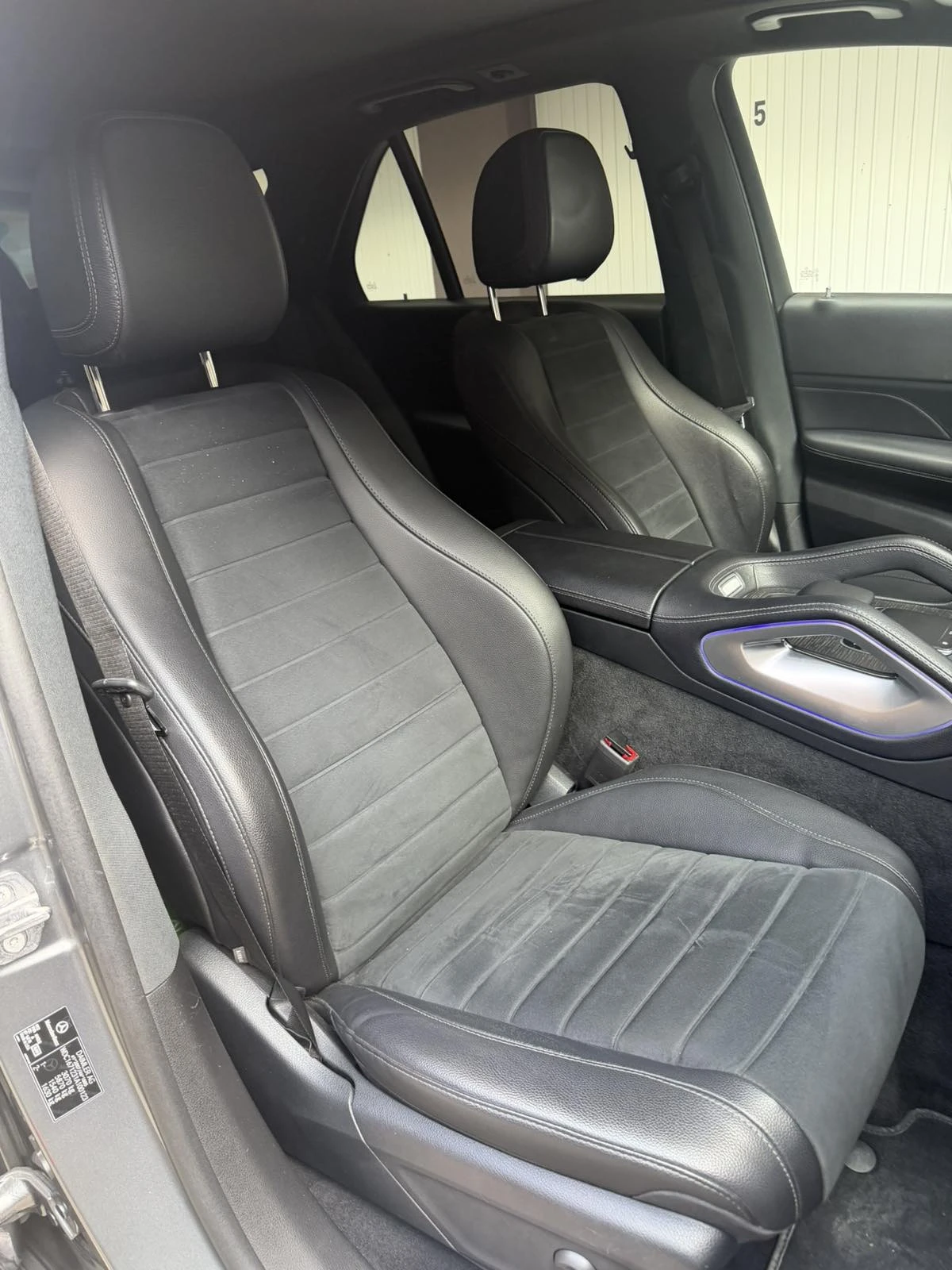 Mercedes-Benz GLE 400, снимка 8 - Автомобили и джипове - 55702183