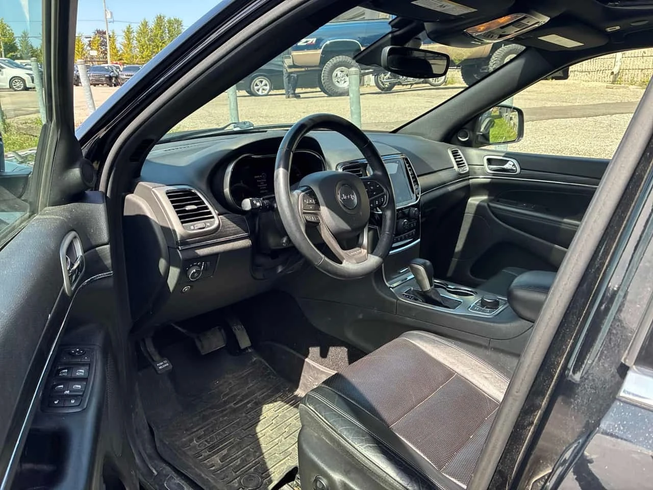 Jeep Grand cherokee * Limited * АВТОКРЕДИТ БЕЗ ПЪРВОНАЧАЛНА ВНОСКА, снимка 9 - Автомобили и джипове - 55788316