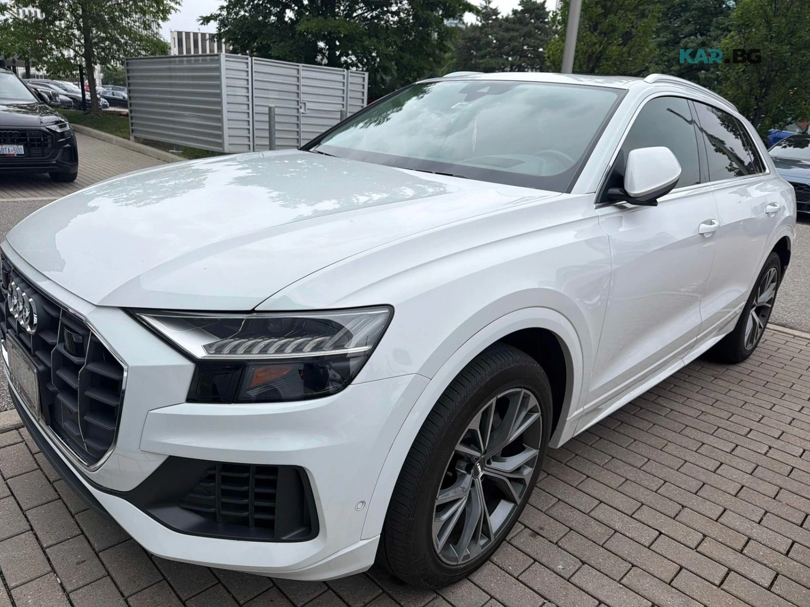 Audi Q8 TECHNIK Автокредит Цена до България