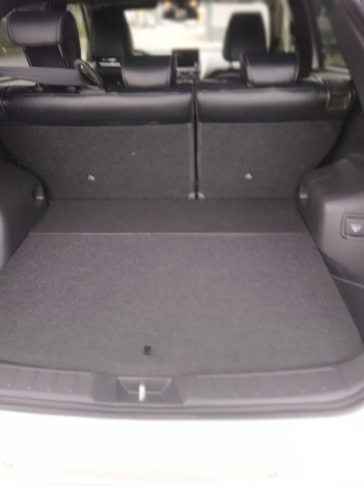 Mitsubishi Eclipse Cross 2.4 PHEV, снимка 14 - Автомобили и джипове - 55954404