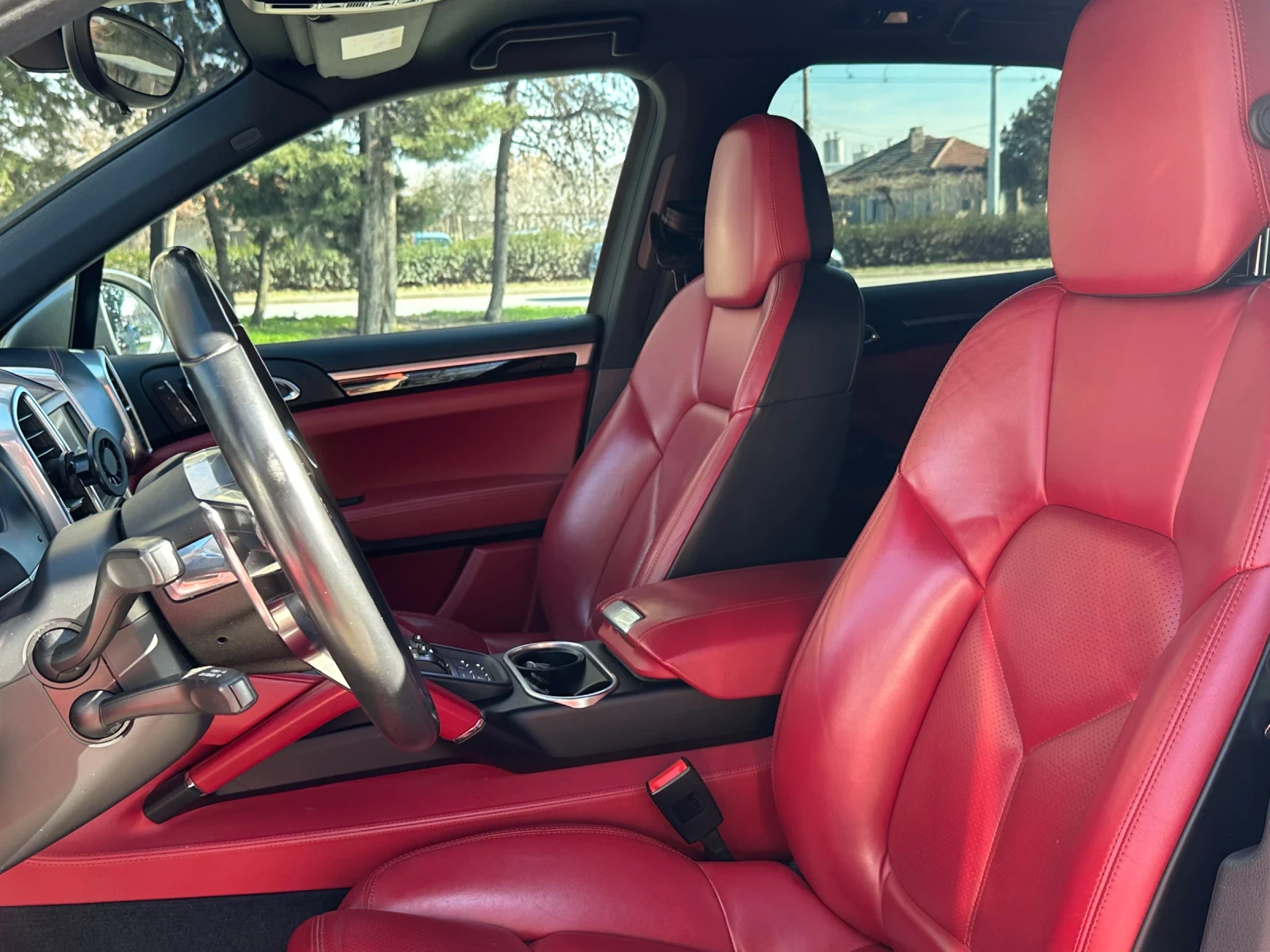 Porsche Cayenne 4.2 TDI GTS Pack, снимка 7 - Автомобили и джипове - 56328003