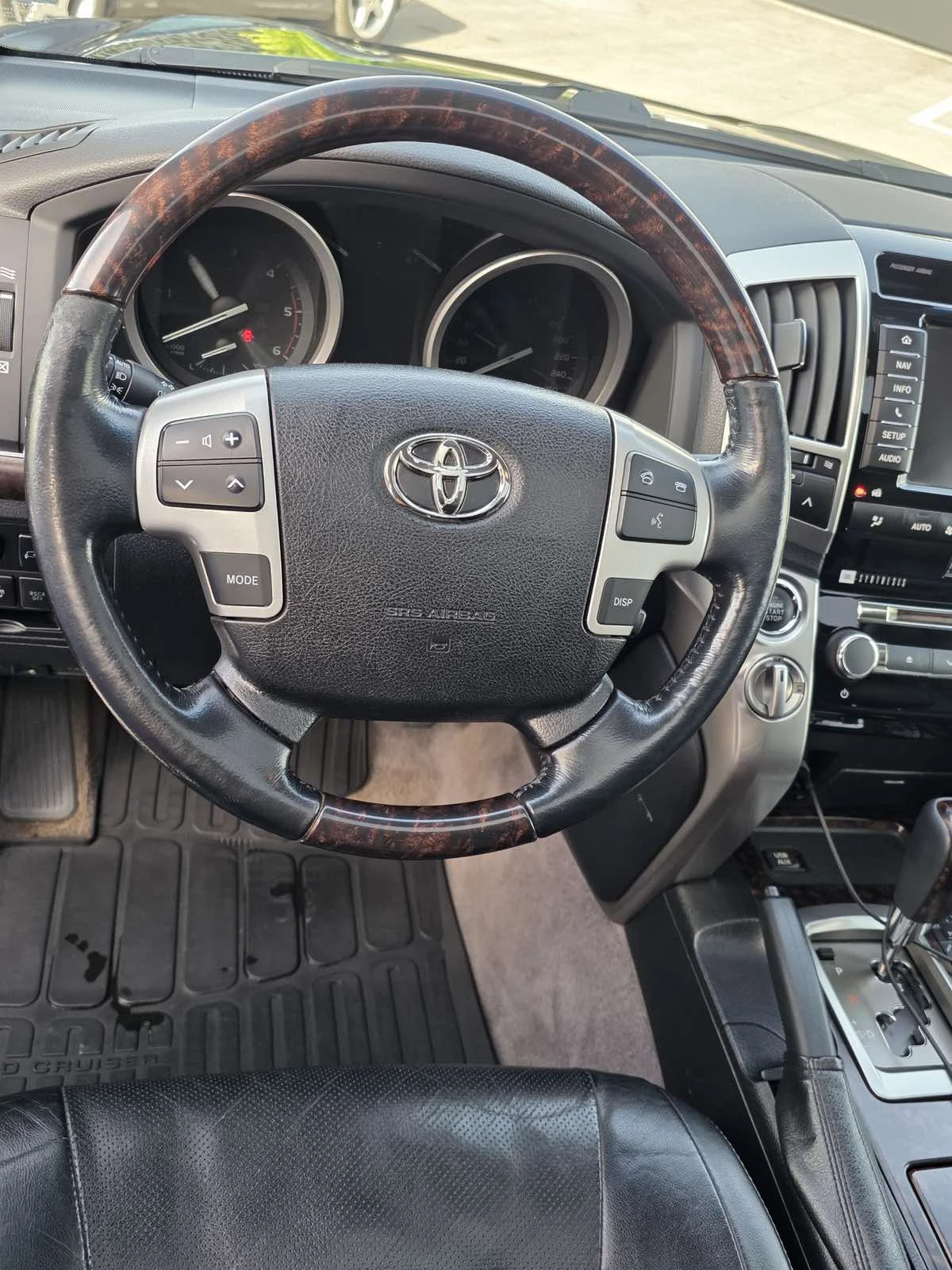 Toyota Land cruiser 200 | Mobile.bg � ����������� 10