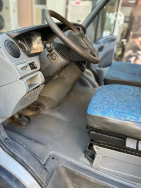 Iveco Daily 3.0 климатик, снимка 13