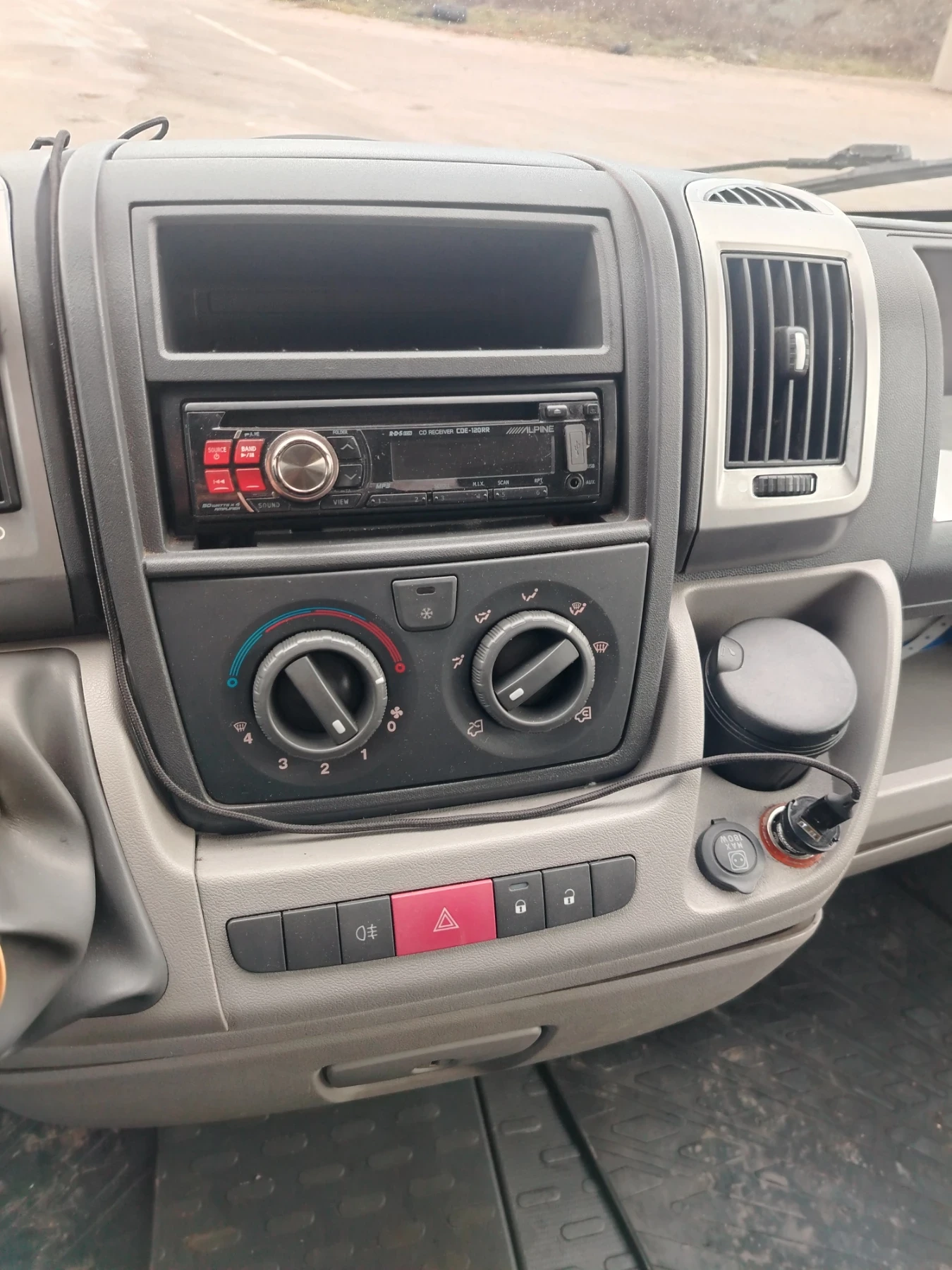 Citroen Jumper 2.2 климатик, снимка 6 - Бусове и автобуси - 56241403