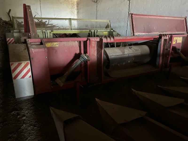 Комбайн Дон Acros, снимка 13 - Селскостопанска техника - 52620903