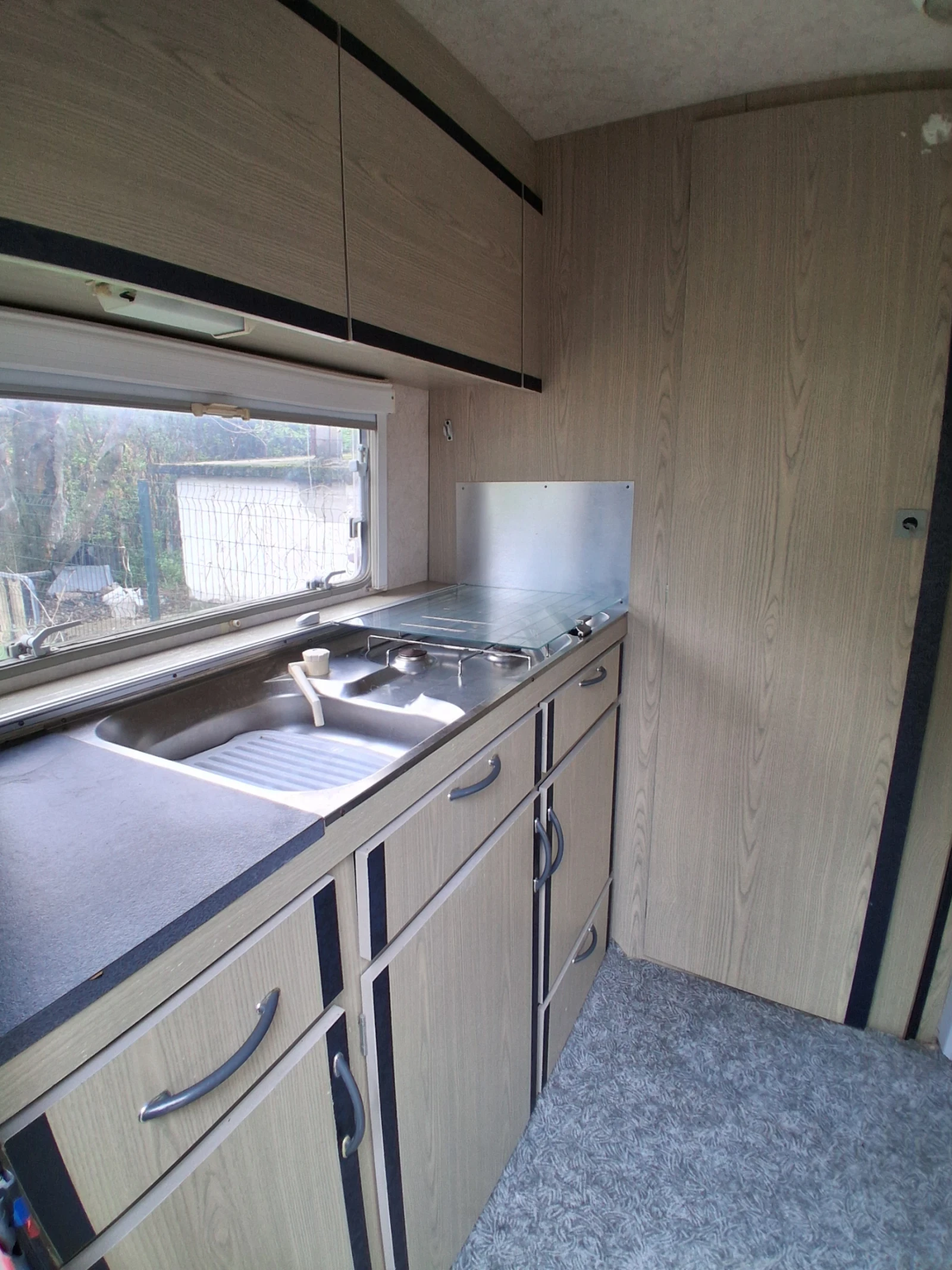 Каравана Euro Liner 420 - изображение 6
