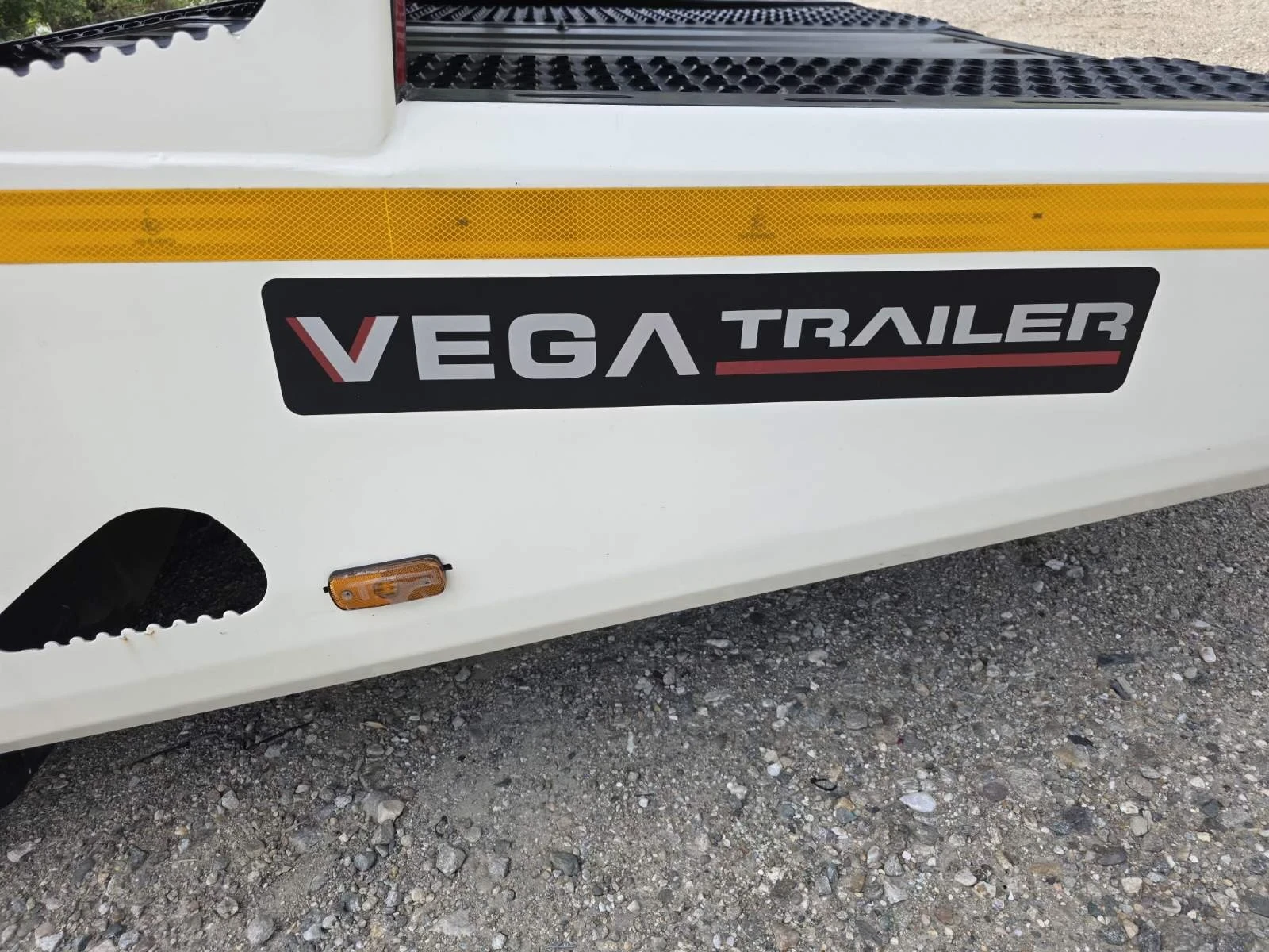 Полуремарке Vega Trailer Ново, неизползвоно!!!, снимка 12 - Ремаркета - 55053237
