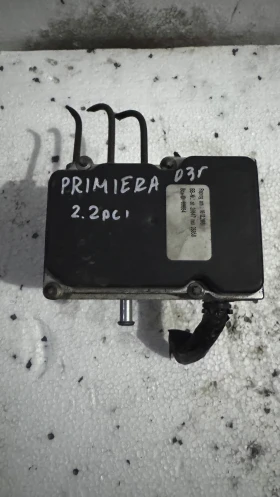 Спирачна помпа ABS за Nissan Primera  2003, снимка 1