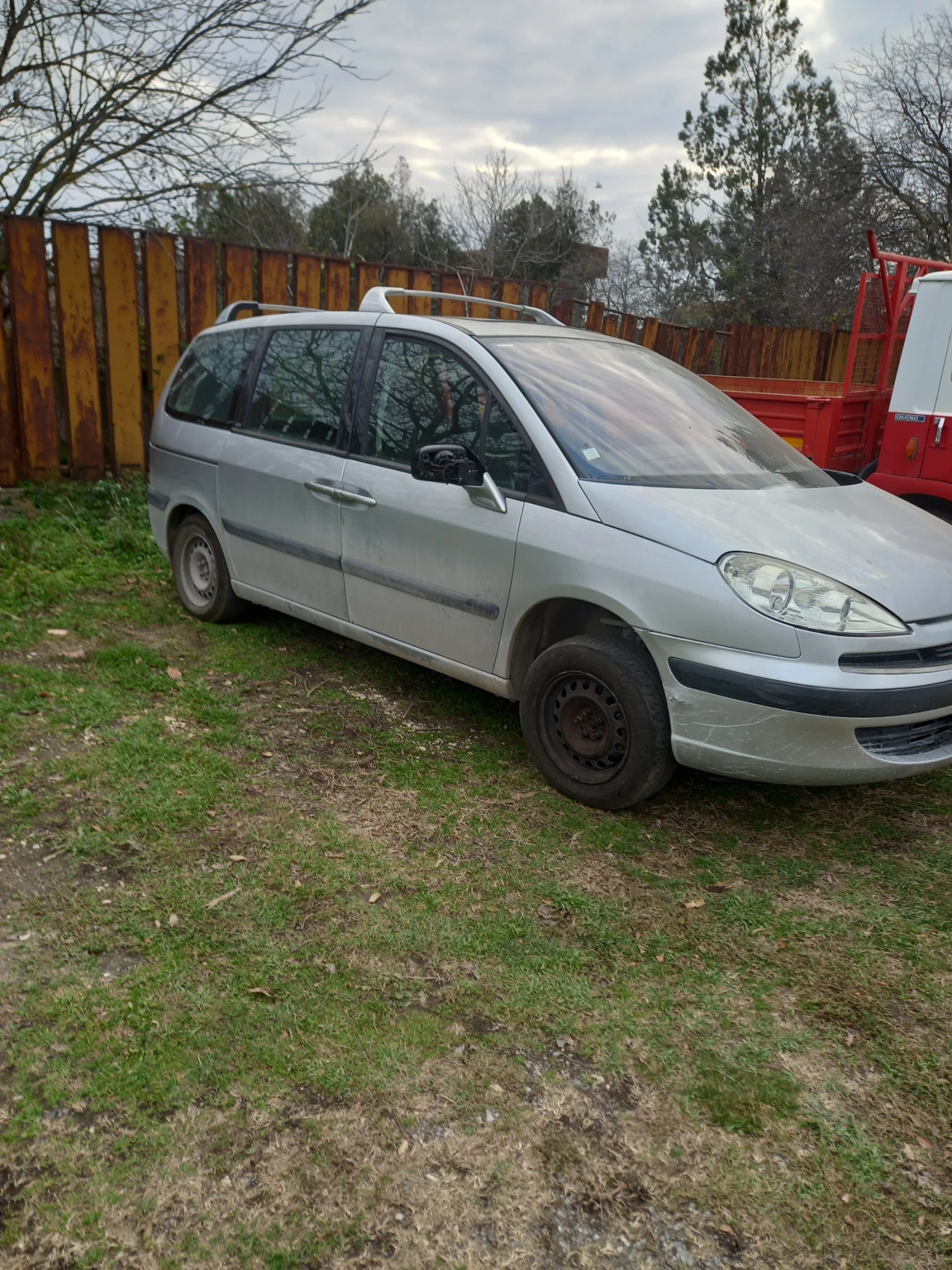   807 HDI   | Mobile.bg   2