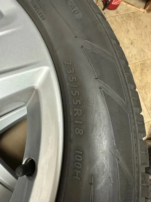 Гуми с джанти Dunlop 235/55R18, снимка 8 - Гуми и джанти - 46790252