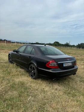 Mercedes-Benz E 200, снимка 4