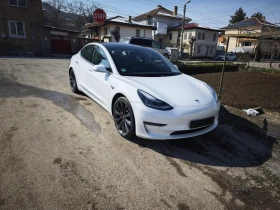 Tesla Model 3 Performance | Mobile.bg    4