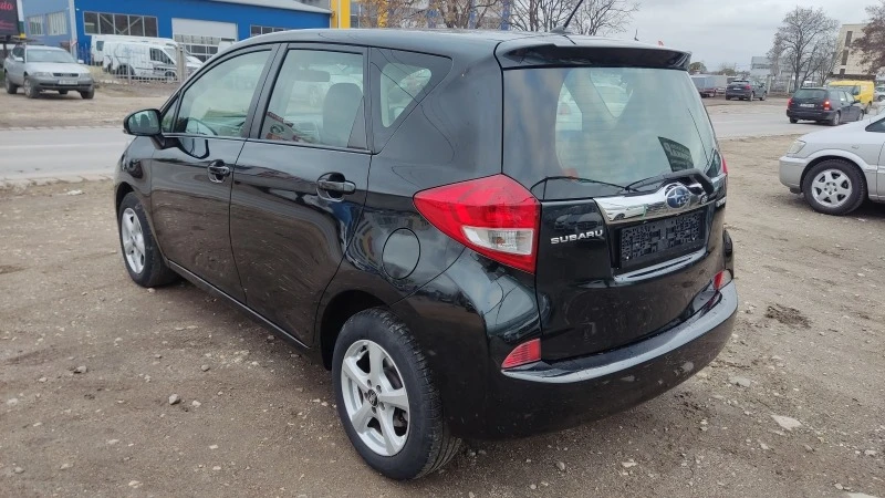 Toyota Verso S 1.33 I 6sk., снимка 3 - Автомобили и джипове - 38916617