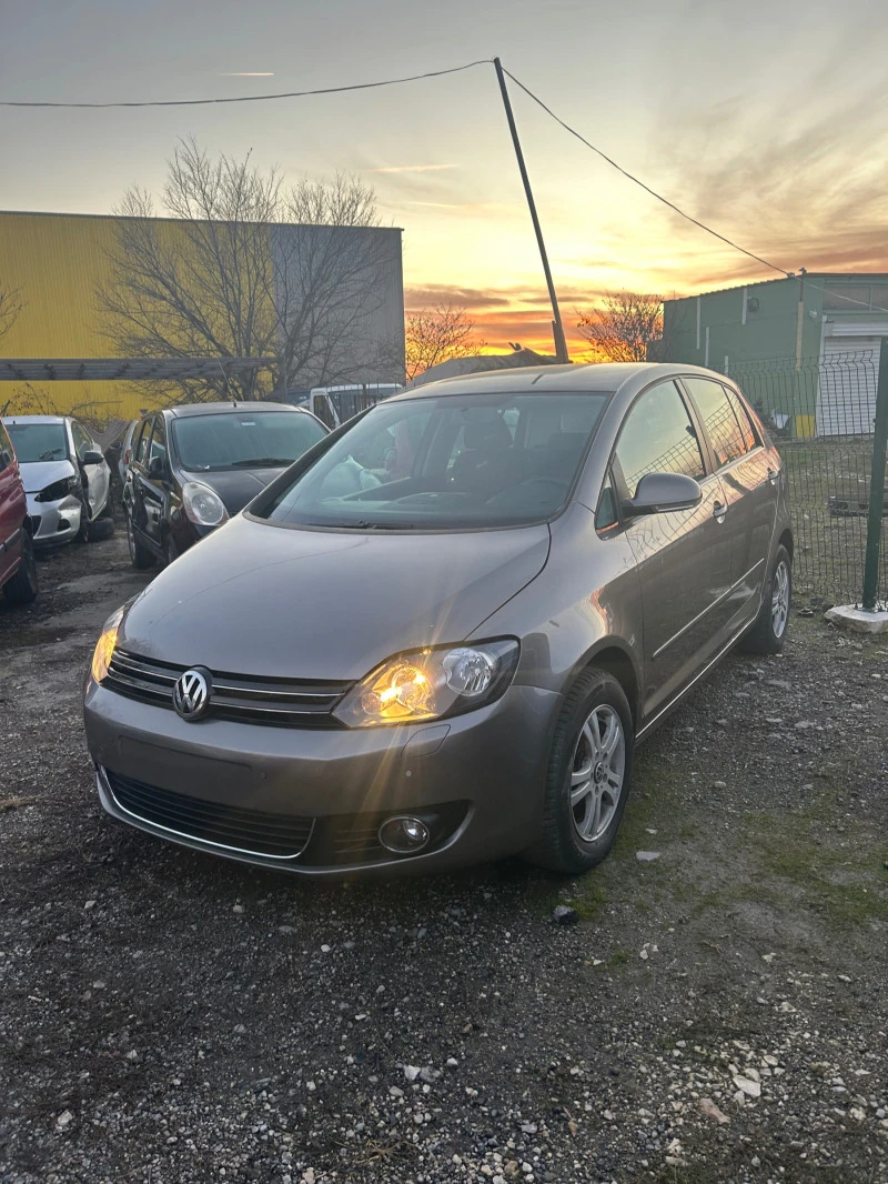 VW Golf Plus 1.4 i, снимка 2 - Автомобили и джипове - 46547009