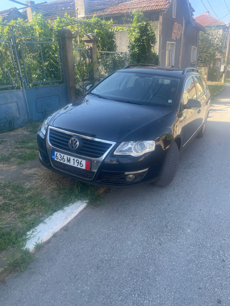 VW Passat, снимка 1 - Автомобили и джипове - 46741027