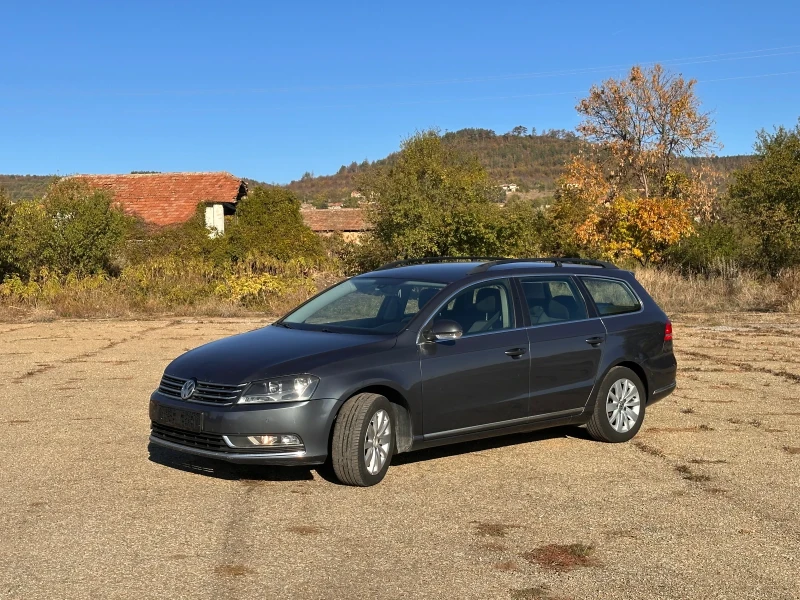 VW Passat, снимка 5 - Автомобили и джипове - 47732574